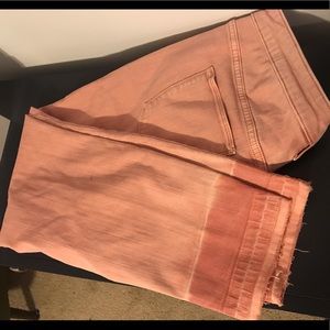 Universal Thread Pink Capris